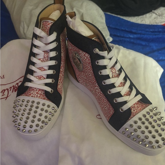 Custom designed Louis Vuitton red bottom sneakers - Picture 3 of 11